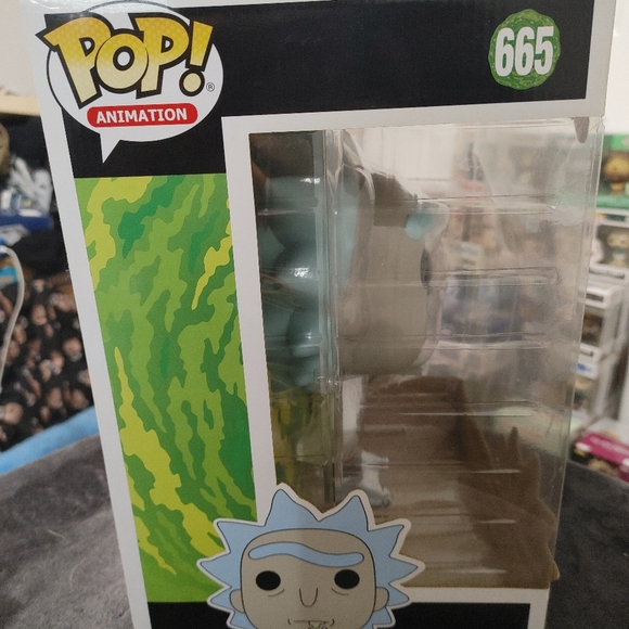 RICK & MORTY'S 10 INCH RICK WITH PORTAL GUN FUNKO POP 665 - Picture 4 of 6